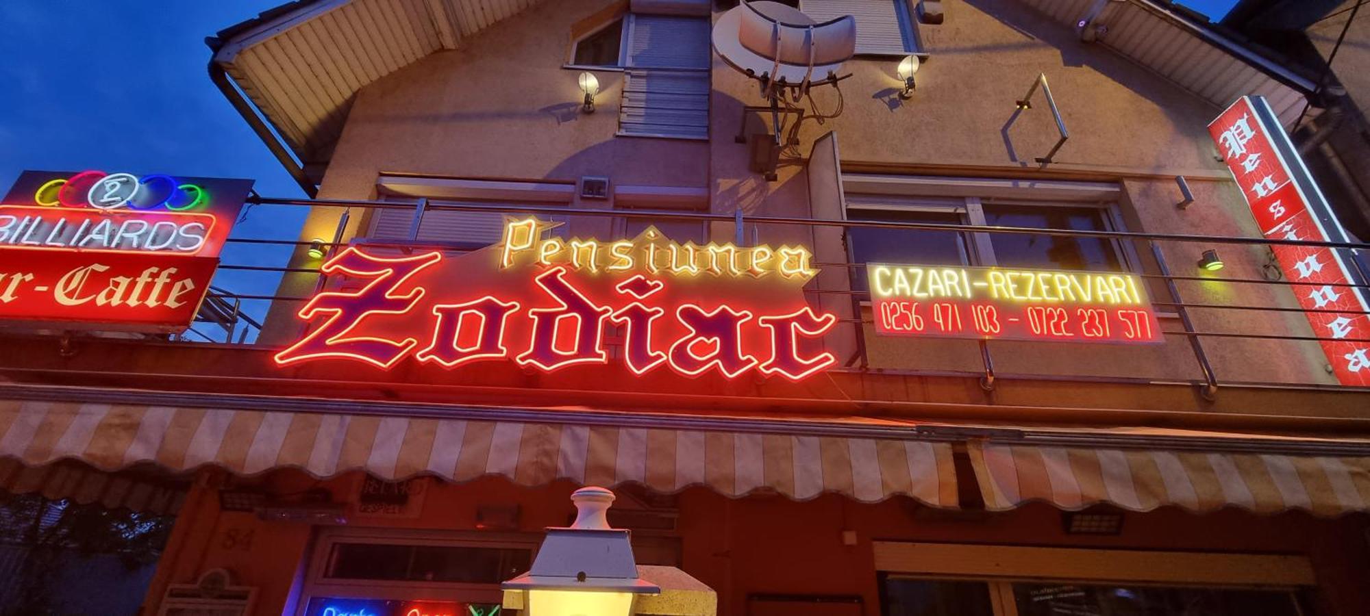 Pensiunea Zodiac Timişoara Exterior foto
