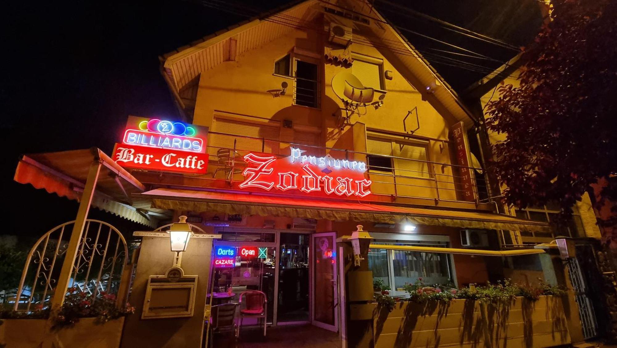 Pensiunea Zodiac Timişoara Exterior foto